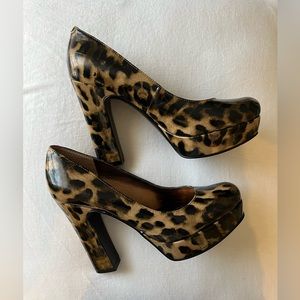 Nine West cheetah print heels